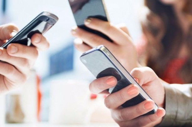 Foto - Güvenliğiniz için telefonunuza bu uygulamaları indirin