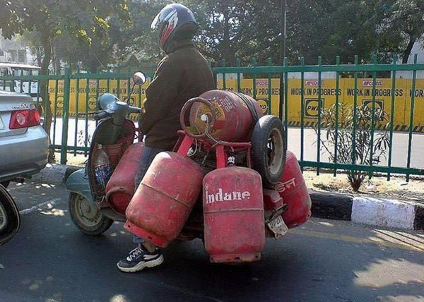 Foto - Güvenlik bu insanların umurunda değil!