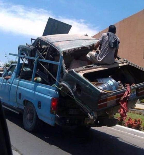 Foto - Güvenlik bu insanların umurunda değil!