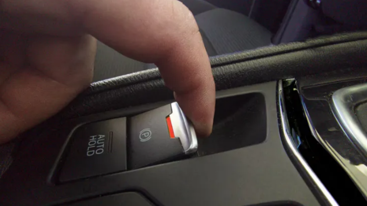 Güvenlik için herkes bilmeli: Bu düğmenin ne işe yaradığı belli oldu!