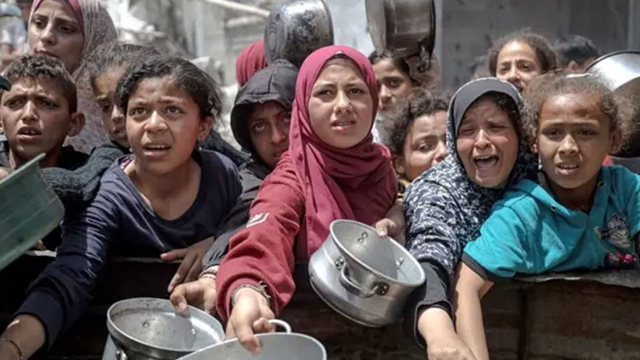 Foto - Haaretz yazarı İris Leal 'o gün çok da uzakta değil' diyerek uyardı: Utançtan saklanacak taş arayacağız