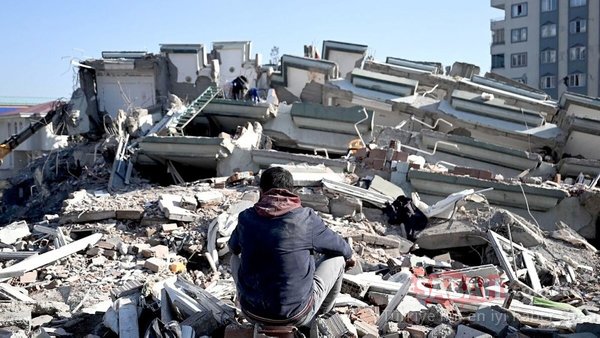 Foto - HAARP gemisi Türkiye'nin yanı başına demirledi! Ünlü tarihçi 'maalesef' diyerek tedirgin edici haberi verdi