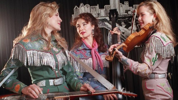 Foto - Haber az önce geldi! Ünlü şarkıcı trafik kazasında hayatını kaybetti 