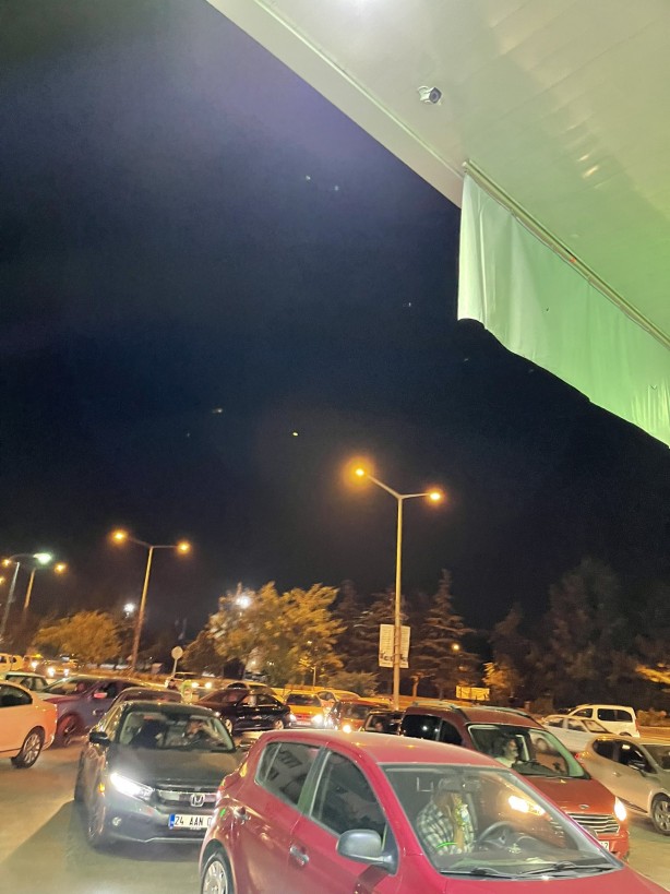 Foto - Haberi duyan koştu! Vatandaşlardan 'zam' kuyruğu!
