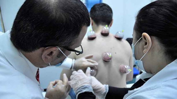 Foto - Hacamat nedir? Nasıl yapılır? Faydaları ve hangi hastalıklara iyi gelir?