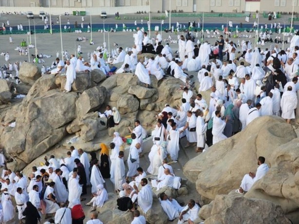 Foto - Hacı adayları Arafat'a çıktı! Eller semaya açıldı