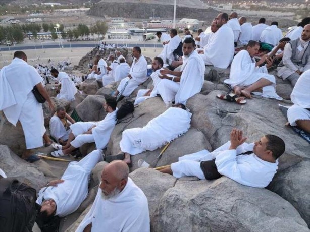 Foto - Hacı adayları Arafat'a çıktı! Eller semaya açıldı
