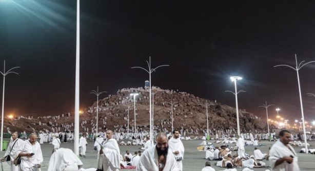 Foto - Hacı adayları Arafat'a çıktı! Eller semaya açıldı