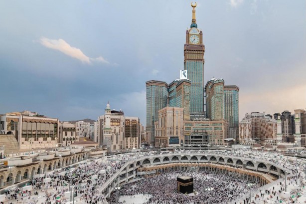 Foto - Hacı olmak için 54 yılda 99 milyon, bu yıl 2.4, Türkiye’den 88 bin kişi Suudi Arabistan’a gitti diyerek duyurdular