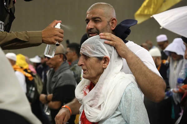 Foto - Hacılar, Kurban Bayramı'nın 3. gününde de şeytan taşladı