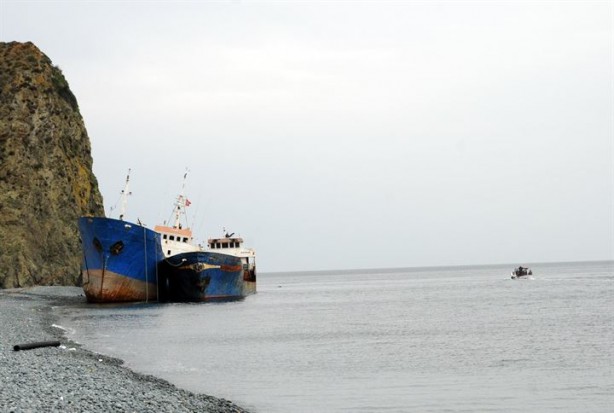 Foto - Hacizli gemileri parçalamaya çalışırken suçüstü yakalandılar