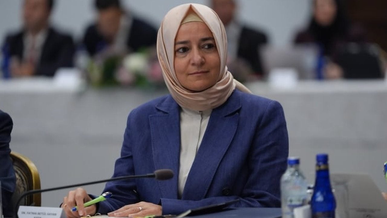 Foto - "Hadi canım sen de" diyeceksiniz! Fatma Betül Sayan Kaya, fona yatırdığı 63 milyon TL’nin kaynağını bakın nasıl açıkladı