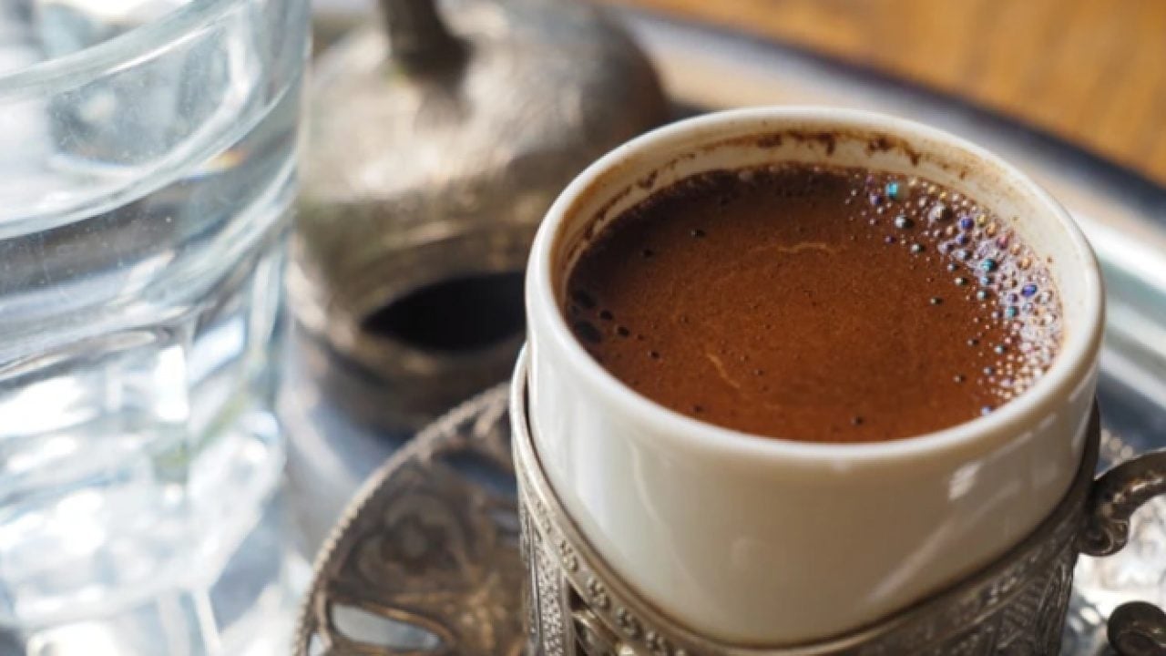Foto - Hadi kahve içelim hayal mi oluyo? Dışarıda kahve fiyatları uçtu!