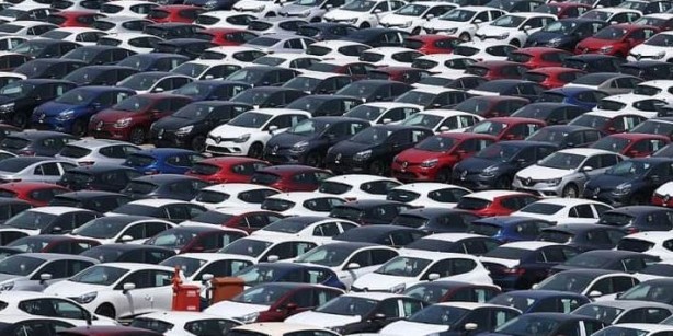 Foto - Hafif ticari araç ve otomobil pazarı rekor kırdı