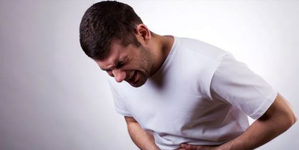 Hafife alınmayacak 10 tehlikeli mide ağrısı