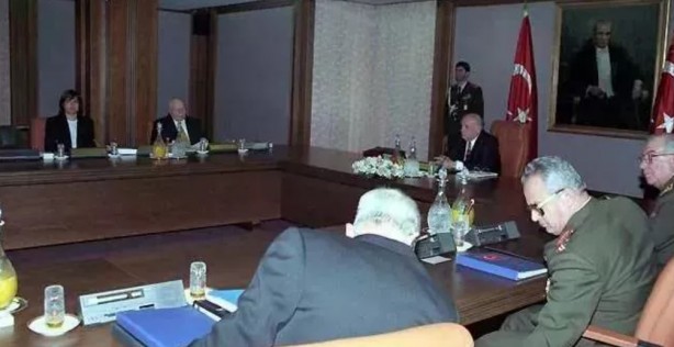 Foto - Hafızanızı diri tutun! İşte adım adım 28 Şubat darbesi