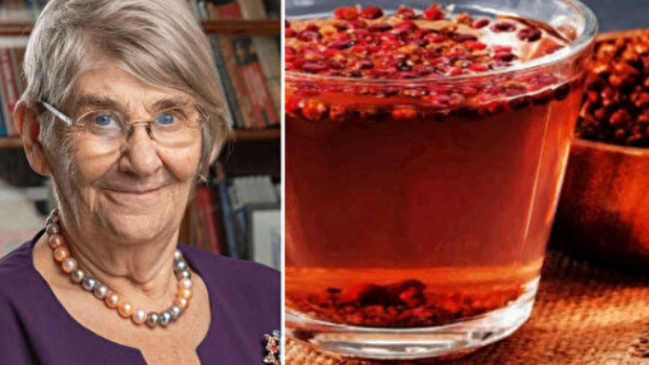 Foto - Canan Karatay ısrarla tavsiye etti: Bir yemek kaşığı sıcak suya katınca karaciğeri temizliyor! 