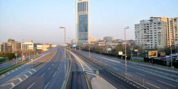 Foto - Hafta sonu (27-28 Haziran) hangi saatlerde sokağa çıkma yasağı uygulanacak?