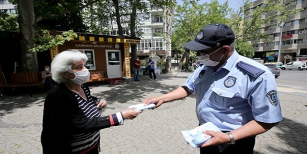 Foto - Hafta sonu (27-28 Haziran) hangi saatlerde sokağa çıkma yasağı uygulanacak?