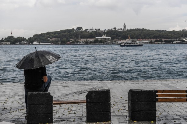 Foto - Hafta sonu planı olanlar dikkat! Meteoroloji’den sel, dolu, hortum uyarısı