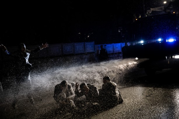 Foto - Haham Dov Lando çağrı yaptı ve İsrail karıştı: Ortodoks Yahudiler ile polis çatıştı 