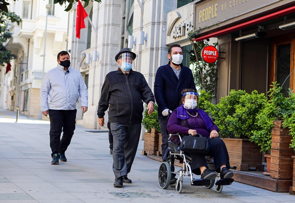 Foto - Hahambaşı'ndan Cumhurbaşkanı Erdoğan'a övgü: Allah ona güç versin