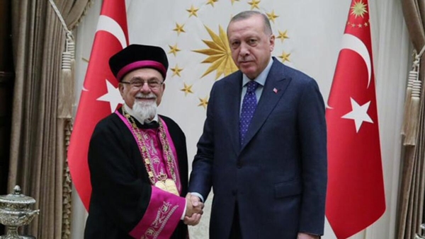 Hahambaşı'ndan Cumhurbaşkanı Erdoğan'a övgü: Allah ona güç versin