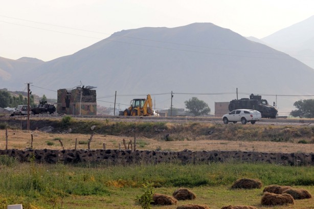 Foto - Hainlerin İntihar saldırısı sonrası olay yerinden ilk görüntüler