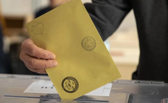 Foto - Hakan Bayrakçı seçime günler kala duyurdu: İddialar var, orada aradan AK Parti çıkacak diyorlar