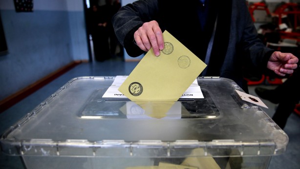 Foto - Hakan Bayrakçı seçime günler kala şaşırtan son anketi duyurdu: O ili yüzde 71 oy oranıyla kazanacak