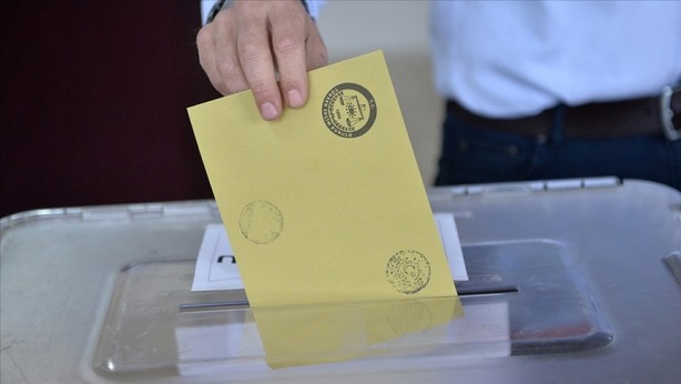 Foto - Hakan Bayrakçı son anket sonuçlarını duyurdu: Orada fark yüzde 10 oldu