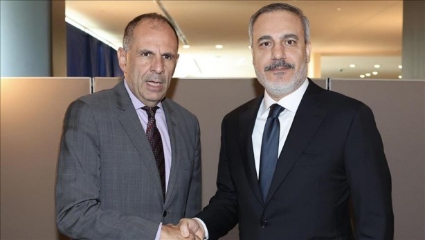 Foto - Hakan Fidan korkusu: Çözemiyoruz! Elinde çok gizli belgeler var