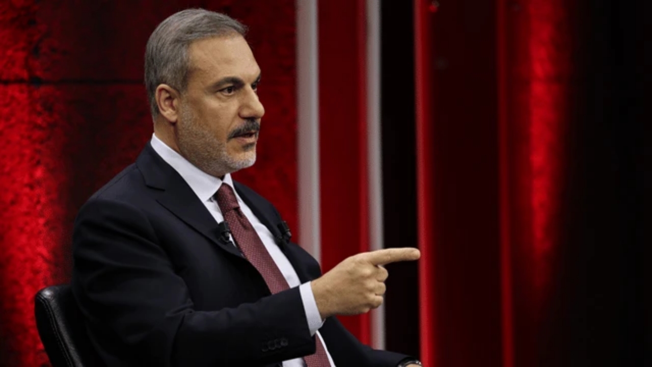 Hakan Fidan masaya yumruğunu vurdu! O ülkeye terör avı için askerî çıkarma