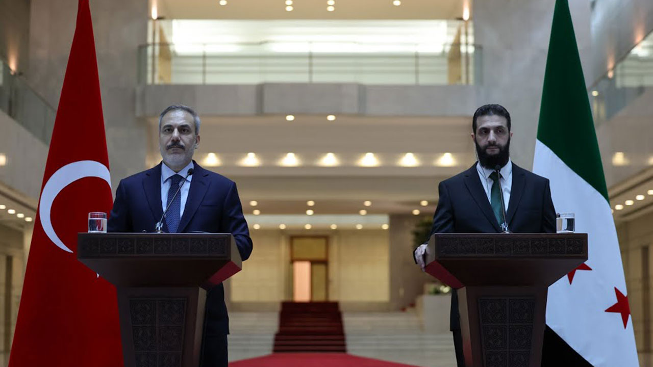 Foto - Hakan Fidan'dan El Şara'ya telkin! İlk kez canlı yayında açıkladı