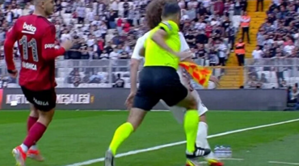 Hakem, Hataysporlu oyuncuyu sakatladı