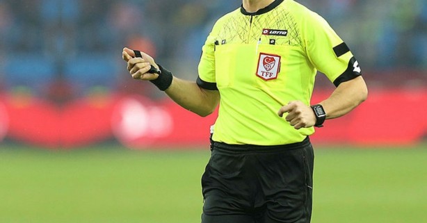 Değişiklik yapıldı! İşte yeni sezonda görev yapacak hakemler