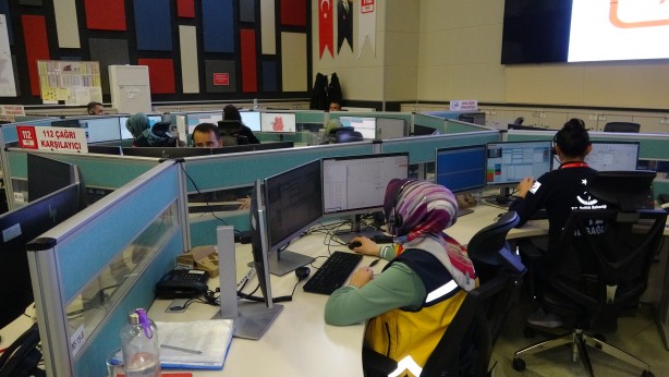 Foto - Hakikatten pes artık! 112’yi bakın ne için arıyorlar