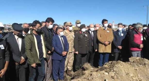 Foto - Hakkari şehidi Enes Yıldız Ardahan’da son yolculuğuna uğurlandı