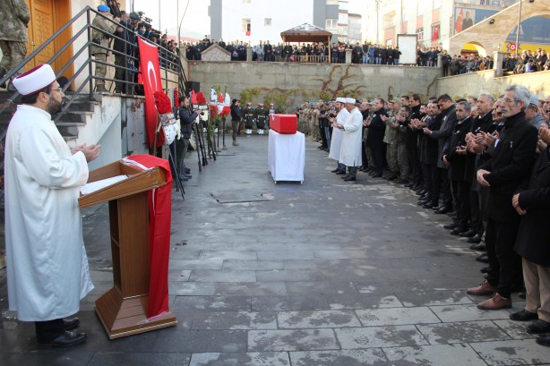 Foto - Hakkari şehidini uğurladı