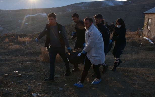 Foto - Hakkari'de dehşet anları! Ölüler var