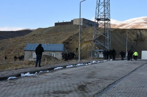 Foto - Hakkari'de dehşet anları! Ölüler var