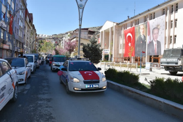 Foto - Hakkari'de polis ekiplerinin kutlaması büyük ilgi gördü