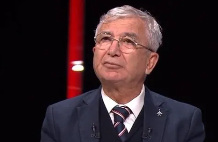 Foto - Hakkı Caşın, "Türkiye acilen 150 uçak almalı" dedi! Adres verdi, duyan şok olabilir: Ne Eurofighter, ne F-35