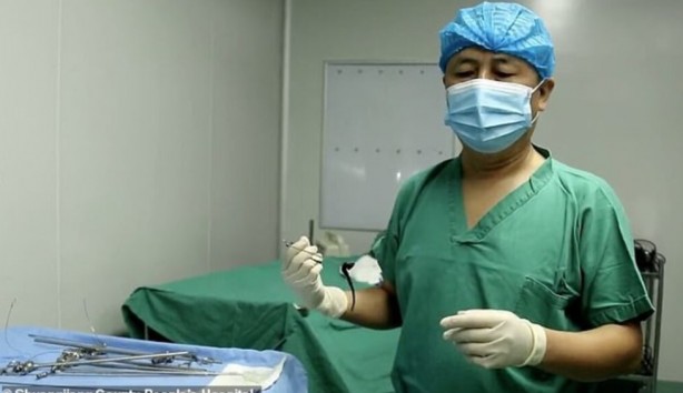 Foto - Hala canlı! 5 yaşındaki çocuğun boğazından çıkarıldı