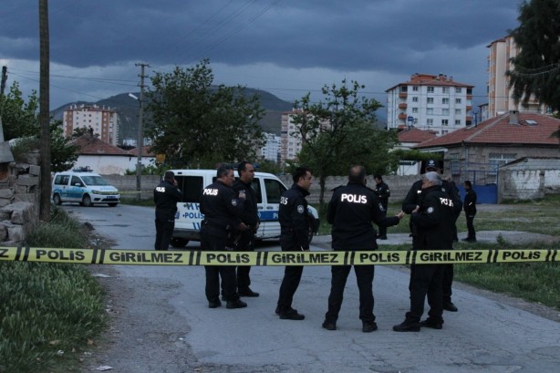 Foto - Halı saha maçında kan aktı! Pompalı tüfekle ateş etti