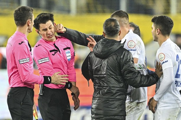 Foto - Halil Umut Meler'e saldıran Faruk Koca için olay çağrı: Allah sizin de belasını versin