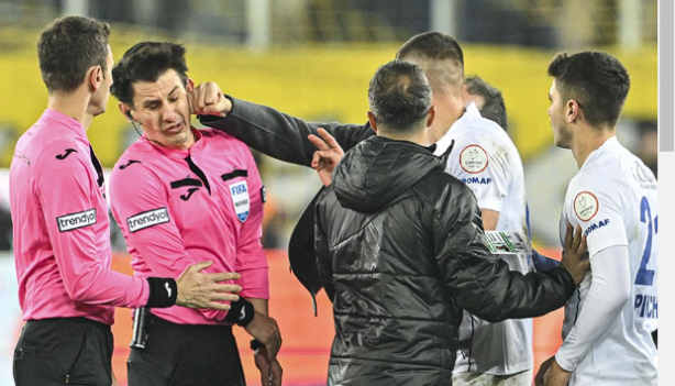 Foto - Halil Umut Meler'e saldıran Faruk Koca için canlı yayında olay çağrı: Bu insan müsveddesini tutuklayın