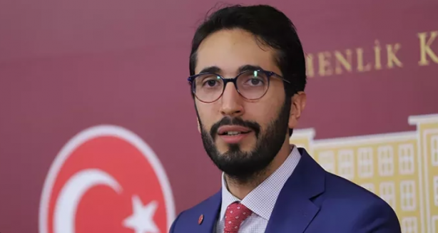 Foto - "Halk AK Parti'ye dönüyor" diyen Saadet Partisi Milletvekili Abdulkadir Karaduman cumhurbaşkanı adayını açıkladı