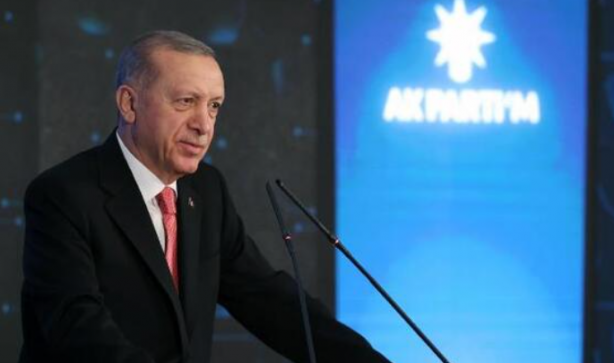 Foto - "Halk AK Parti'ye dönüyor" diyen Saadet Partisi Milletvekili Abdulkadir Karaduman cumhurbaşkanı adayını açıkladı