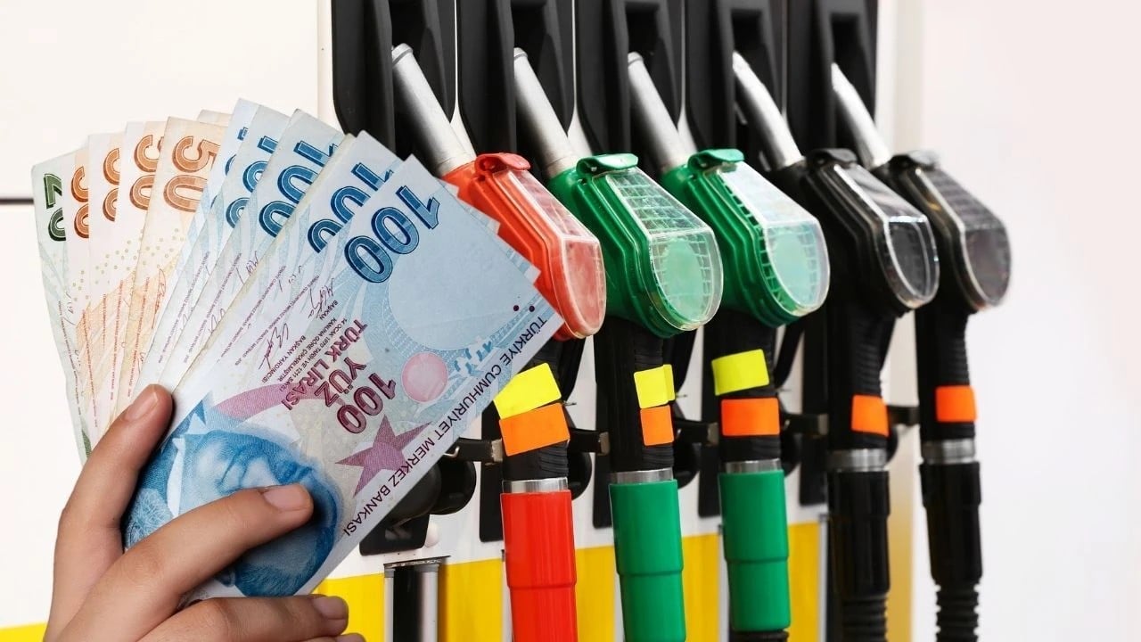 Halk parayı benzine devlet petrole yatırıyor